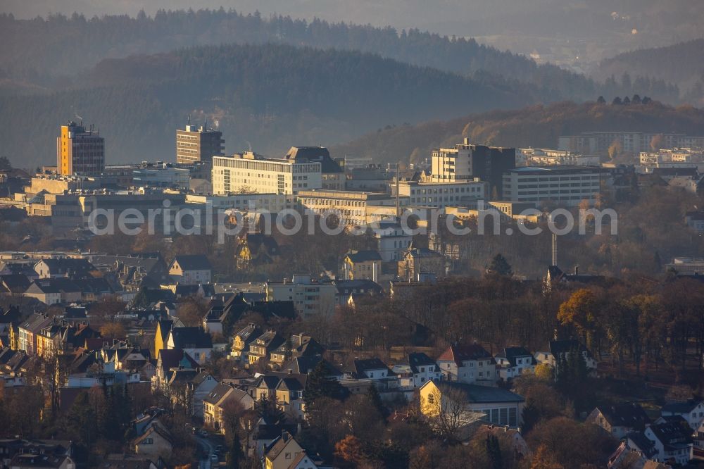 Lüdenscheid from above - Autumnal discolored vegetation view The city center in the downtown area in Luedenscheid in the state North Rhine-Westphalia, Germany