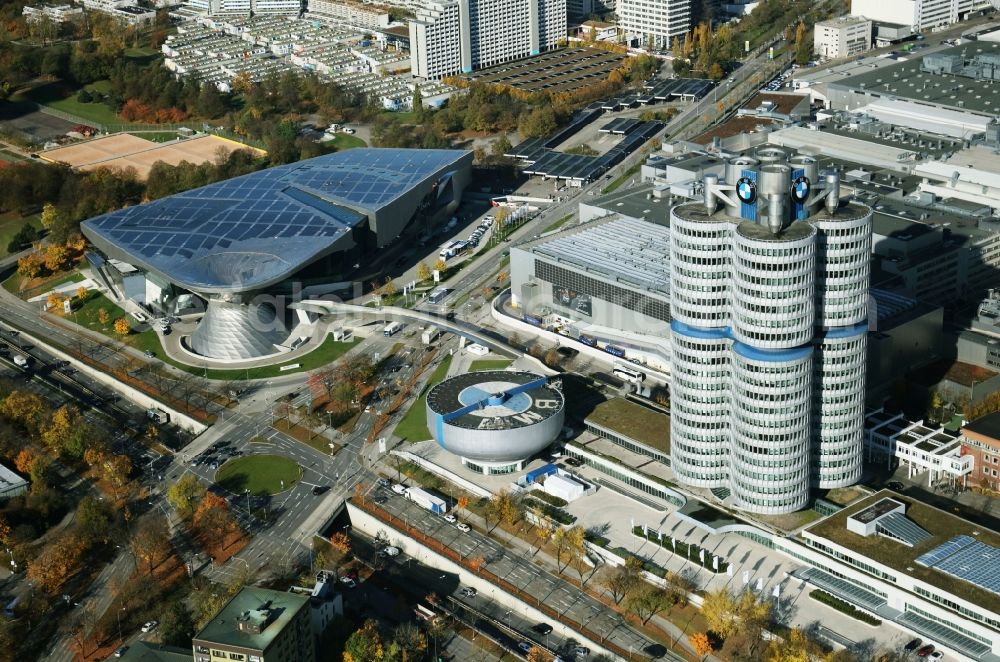 Aerial image München - Autumnal discolored vegetation view administration building of the company Vierzylinof of BMW AG in the district Milbertshofen-Am Hart in Munich in the state Bavaria, Germany