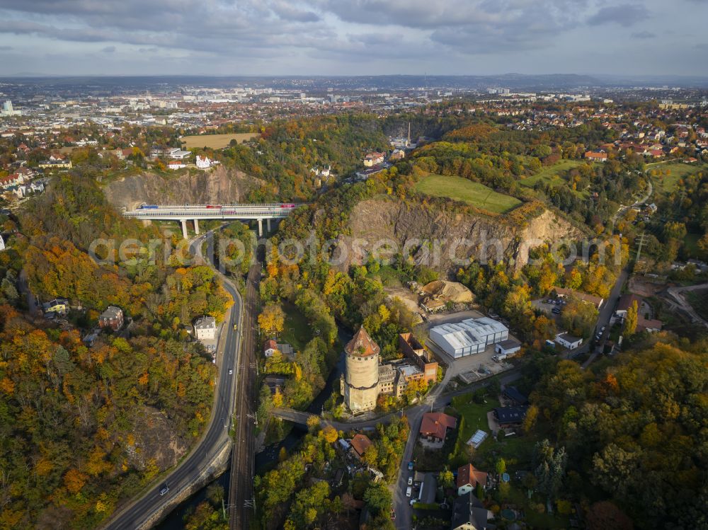 Dresden from above - Autumnal discolored vegetation view routing and lanes in the course of the motorway bridge structure of the BAB A 17 Weisseritztalbruecke on street Weisseritztalbruecke in the district Coschuetz in Dresden in the state Saxony, Germany