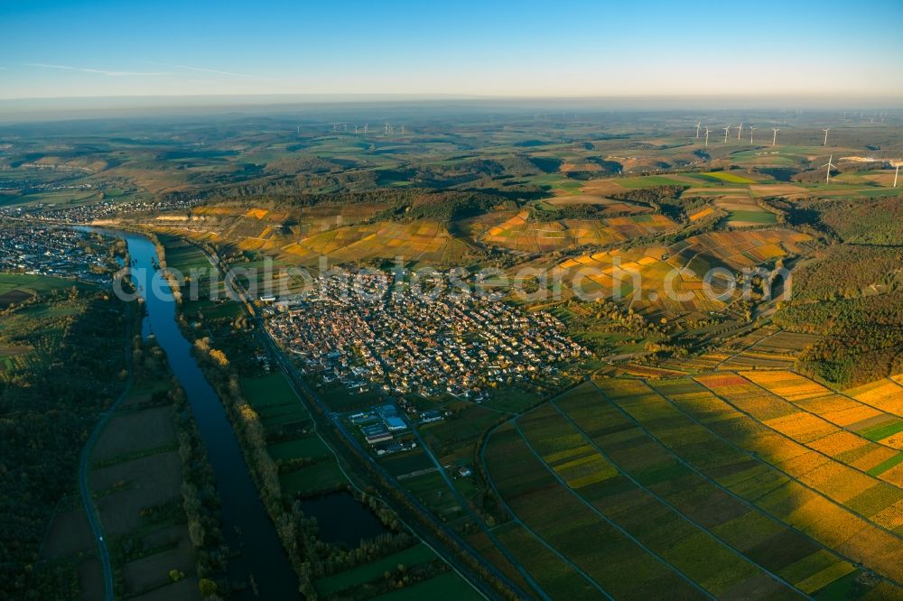 Thüngersheim from above - Autumnal discolored vegetation view fields of wine cultivation landscape in Thuengersheim in the state Bavaria, Germany