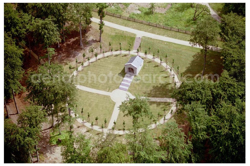 Aerial image Meseberg / BRB - Park am Schloß Meseburg, dem neuen Gästehaus der Bundesregierung in Brandenburg.