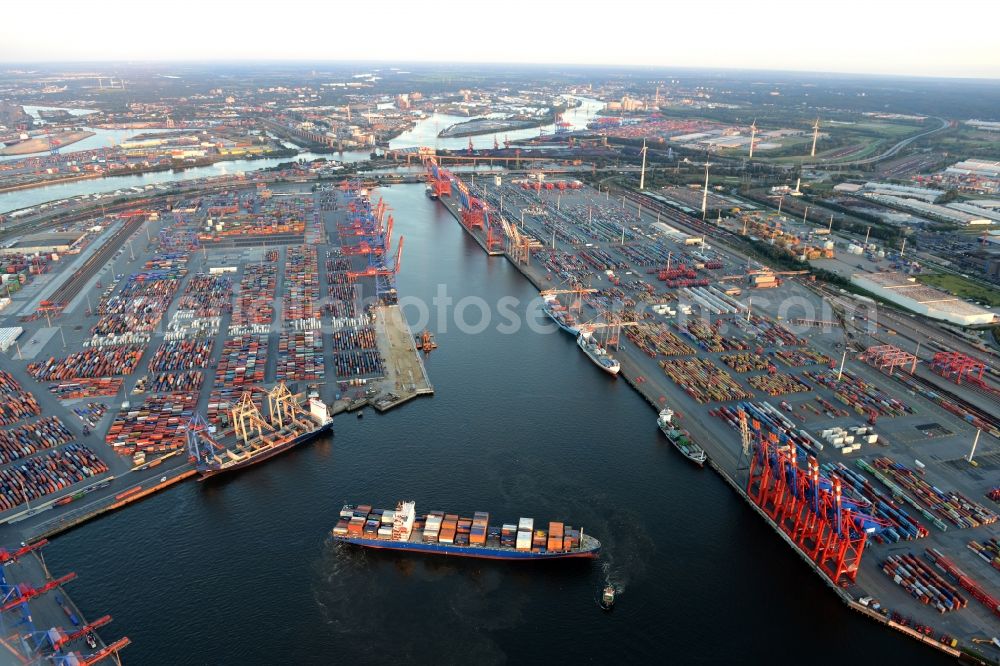 Aerial image Hamburg - View on container and container ships at berth HHLA Logistics Container Terminal Burchhardkai and Walter Hofer Euro Gate Container Terminal in the Port of Hamburg harbor in Hamburg