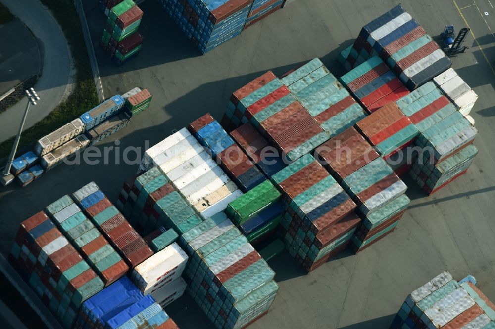 Aerial photograph Hamburg - View on container and container ships at berth HHLA Logistics Container Terminal Burchhardkai and Walter Hofer Euro Gate Container Terminal in the Port of Hamburg harbor in Hamburg