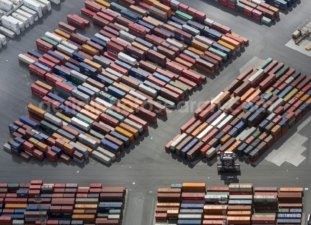 Aerial photograph Hamburg - View on container and container ships at berth HHLA Logistics Container Terminal Tollerort and Walter Hofer Euro Gate Container Terminal in the Port of Hamburg harbor in Hamburg