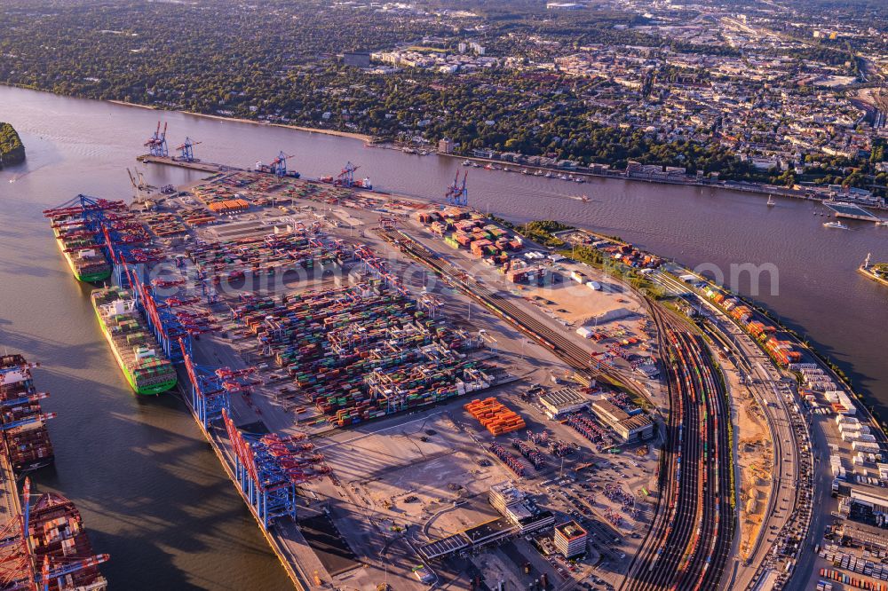 Aerial photograph Hamburg - HHLA Logistics Container Terminal at the port Waltershofer Hafen in Hamburg