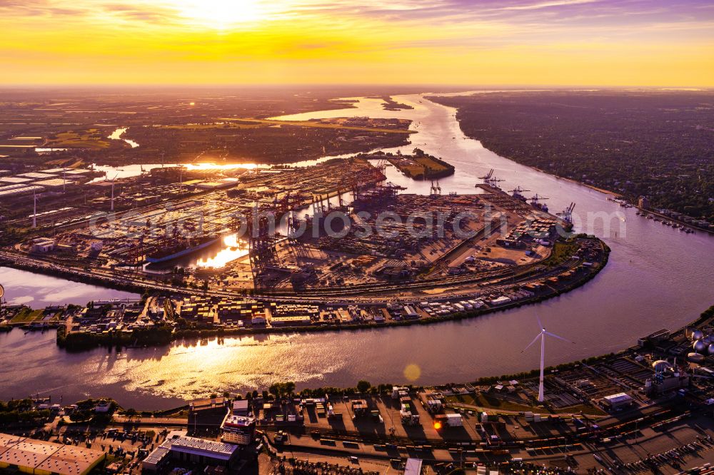 Hamburg from the bird's eye view: HHLA Logistics Container Terminal at the port Waltershofer Hafen in Hamburg