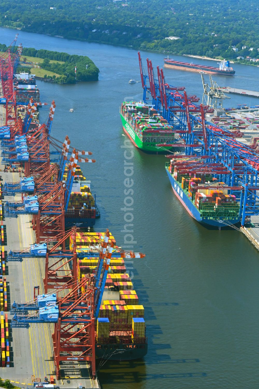 Aerial photograph Hamburg - HHLA Logistics Container Terminal at the port Waltershofer Hafen in Hamburg