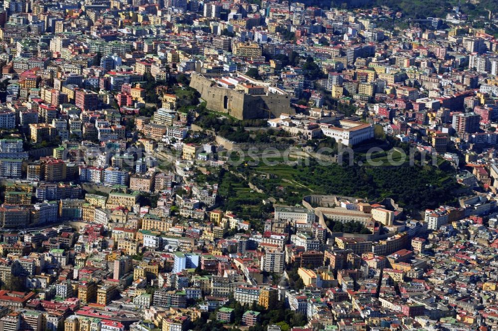 Neapel from the bird's eye view: Cityscape of the historic center of Naples, Italy. In the inner parts of the city there are plenty of historical buildings and cultural monuments, 1995, the entire town declared a UNESCO World Heritage Site