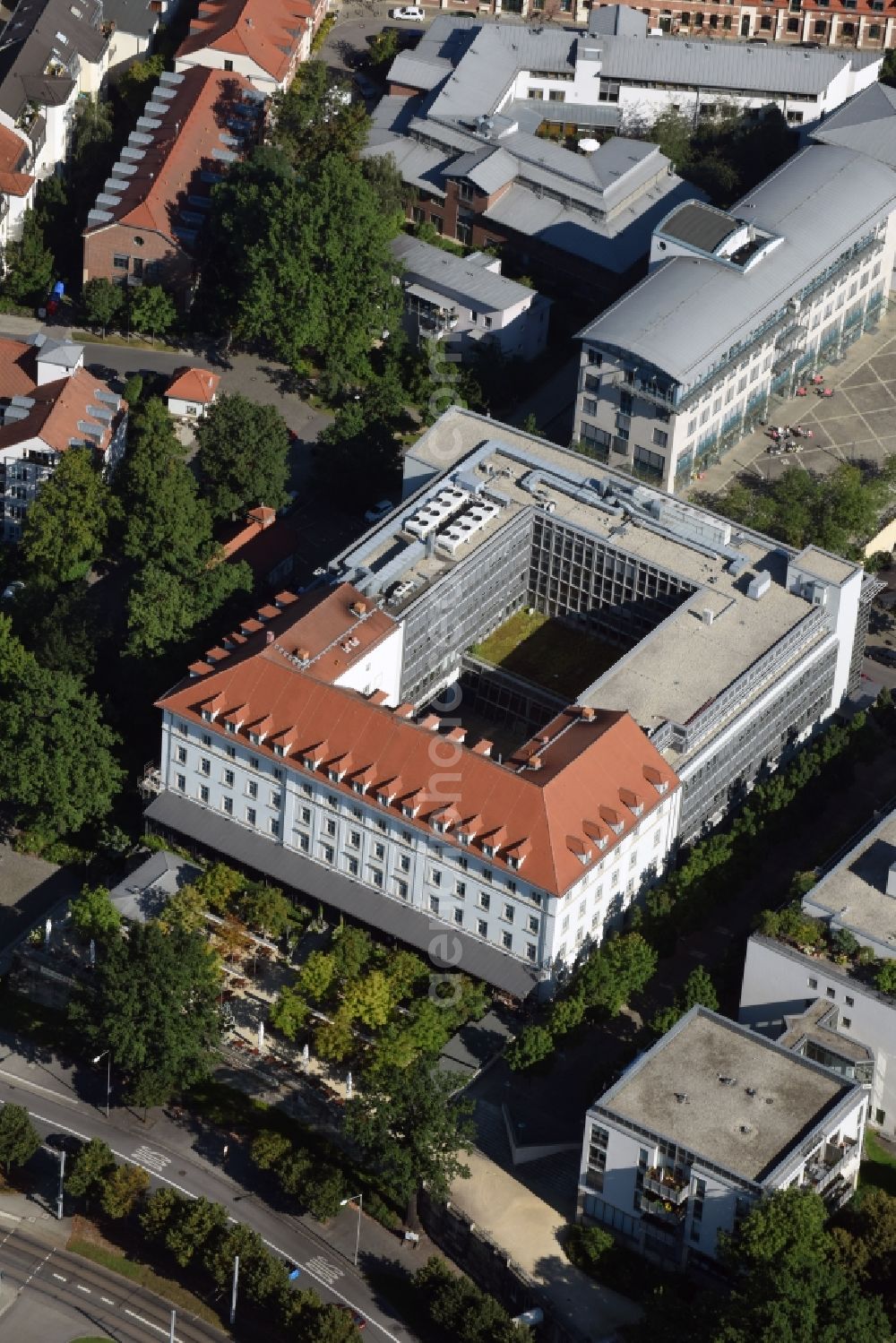 Dresden from the bird's eye view: Historical brewery Waldschloesschen Brauerei in the Radeberger Vorstadt part of Dresden in the state of Saxony. The brewery is the most distinct building of the Waldschloesschen area and is home to offices in its extension building