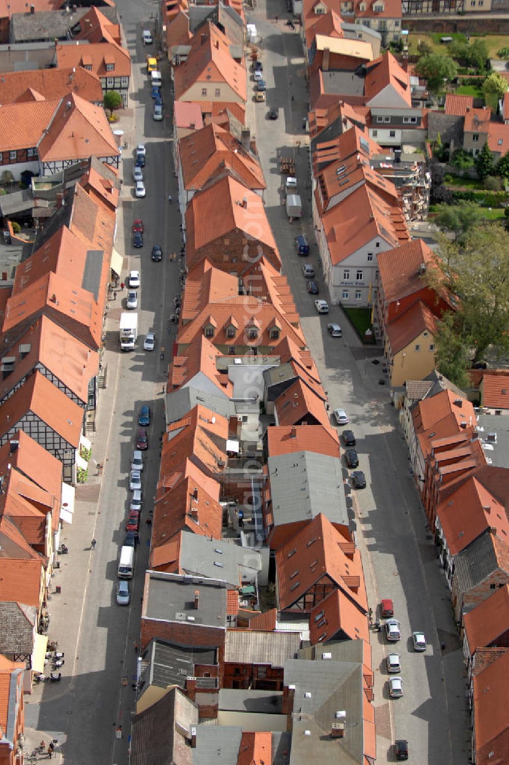 Aerial image Tangermünde - Blick auf die historische Innenstadt Tangermündes. Die Stadt Tangermünde ist durch die gut erhaltene Altstadt mit vielen Fachwerk- und Backsteinbauten bekannt, die auf das 17. Jahrhundert zurückgehen. View of the historic inner city of Tangermünde. The city is known by the well-preserved old town with many half-timbered and brick buildings from the 17th Century.