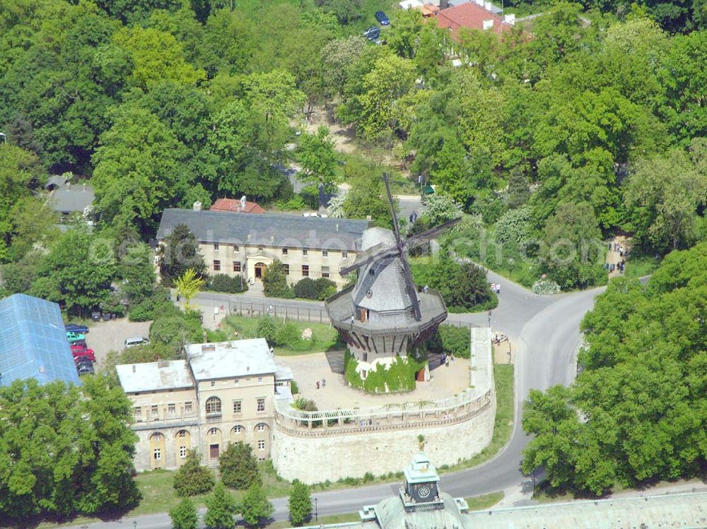 Aerial photograph Potsdam / BRB - Blick auf die Historische Mühle am Schlosspark Sanssouci. Historische Mühle Maulbeerallee 14469 Potsdam T: (0331) 969 42 84