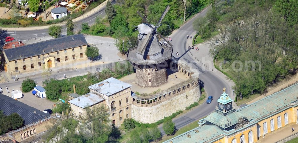 Potsdam from the bird's eye view: View the historic mill on the Maulbeeralle at Sanssouci Park