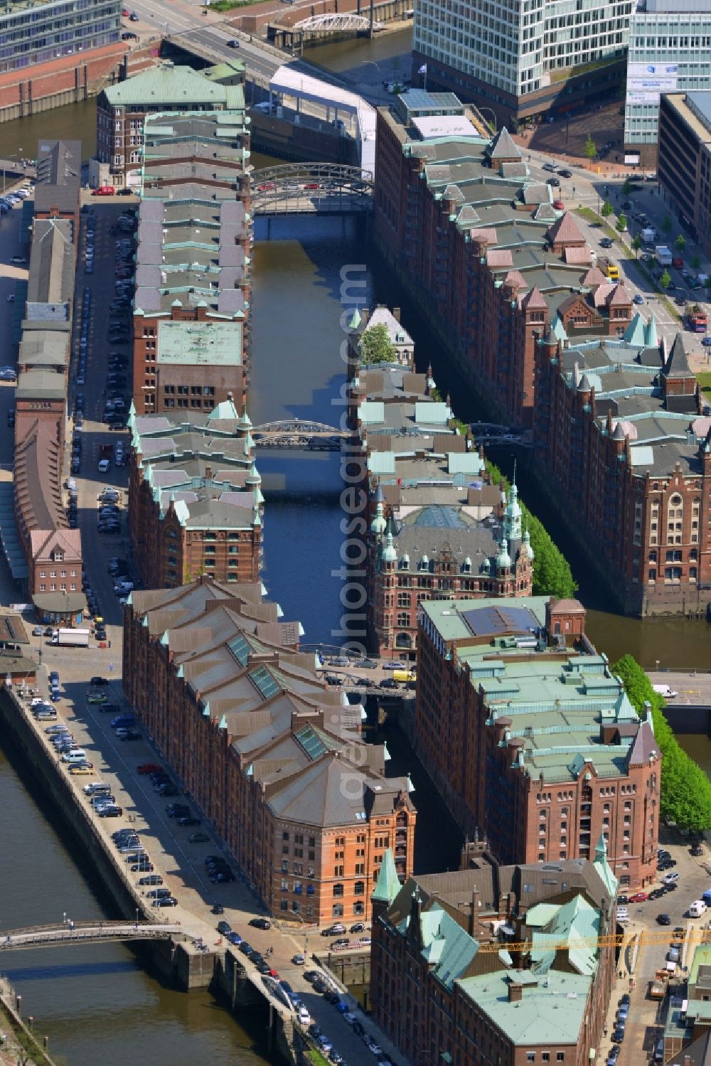 Aerial image Hamburg - City view of Speicherstadt on the banks of the Elbe River in Hamburg