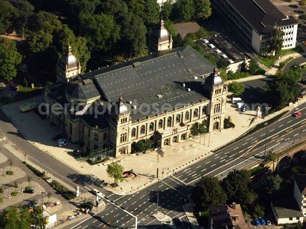 Aerial image Wuppertal - Blick auf die Historische Stadthalle am Johannisberg. Im Jahr 1900 wurde sie im prachtvoll-üppigen wilhelminischen Stil erbaut. Seit sie 1995 – meisterhaft renoviert – wiedereröffnet wurde, verbinden sich ihr ursprünglicher Glanz und ihre einzigartige Akustik mit der technischen Ausstattung des 21. Jahrhunderts. Historische Stadthalle, Wuppertal GmbH, Johannisberg 40, 42103 Wuppertal, Tel. +49(0)202/245890, Fax +49(0)202/455198, info@stadthalle.de,