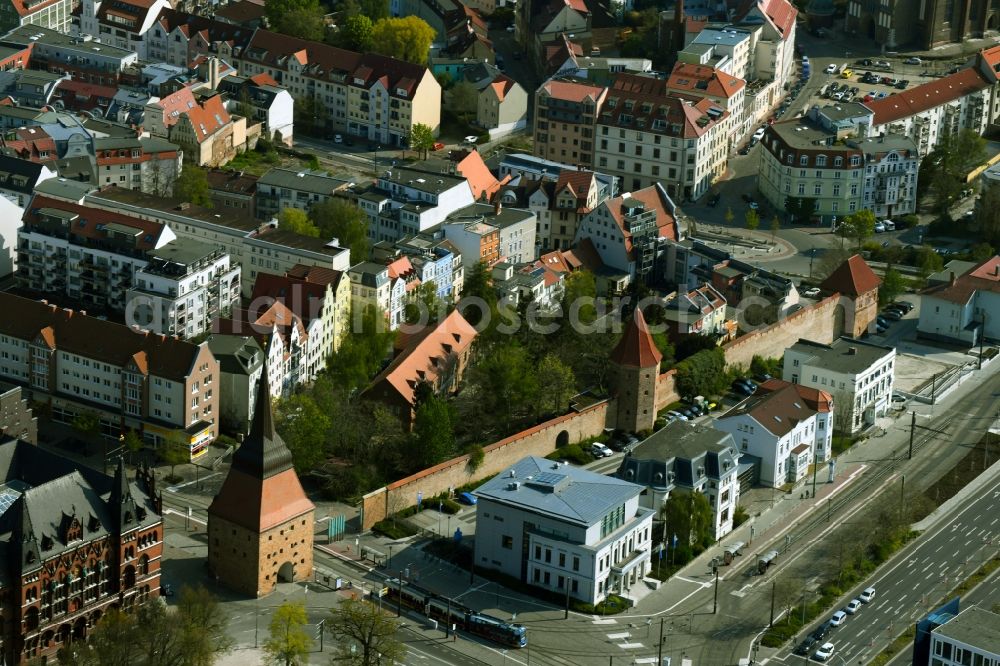 Rostock from the bird's eye view: Former, historic city wall with towers and stone gate parallel to Ernst-Barlach-Strasse in Rostock in the state Mecklenburg-Western Pomerania, Germany