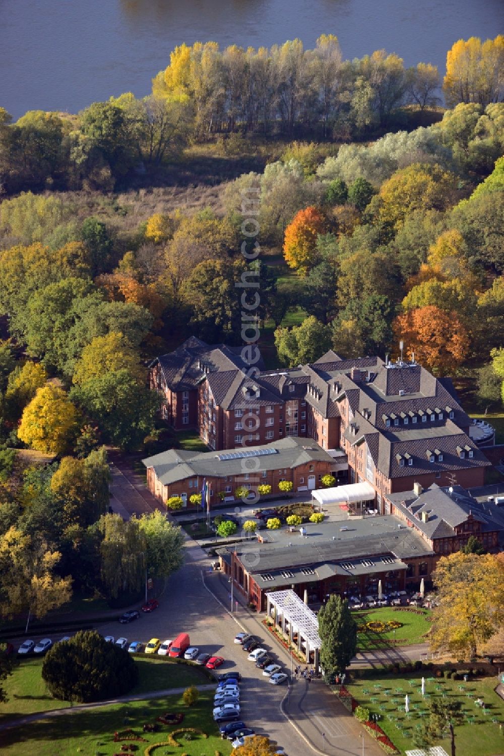 Aerial image Magdeburg - View of the historix Herrenkrug Parkhotel at the Elbe in Magdeburg in the state Saxony-Anhalt