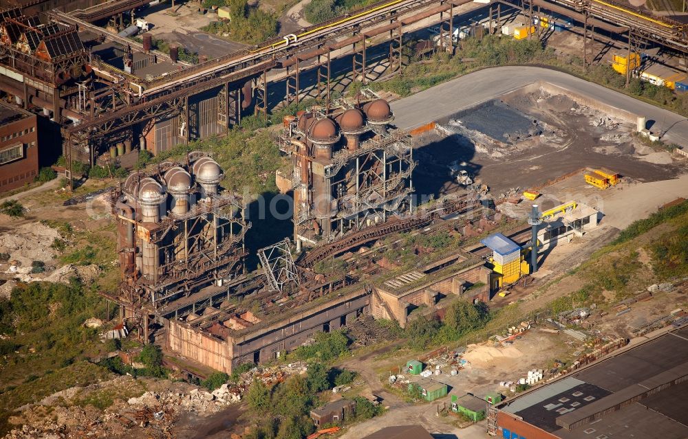 Aerial photograph Duisburg - View of old furnaces of ThyssenKrupp in Duisburg in the state North Rhine-Westphalia