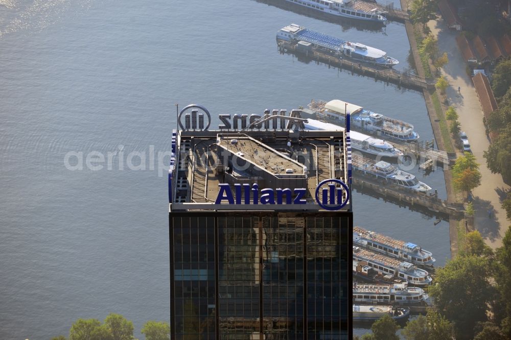 Berlin-Treptow from the bird's eye view: View of the roof of the Allianz-Tower in the district Treptow of Berlin. The Allianz-Tower belongs to the building complex Treptowers. Allianz is a german multifunctional financial services company