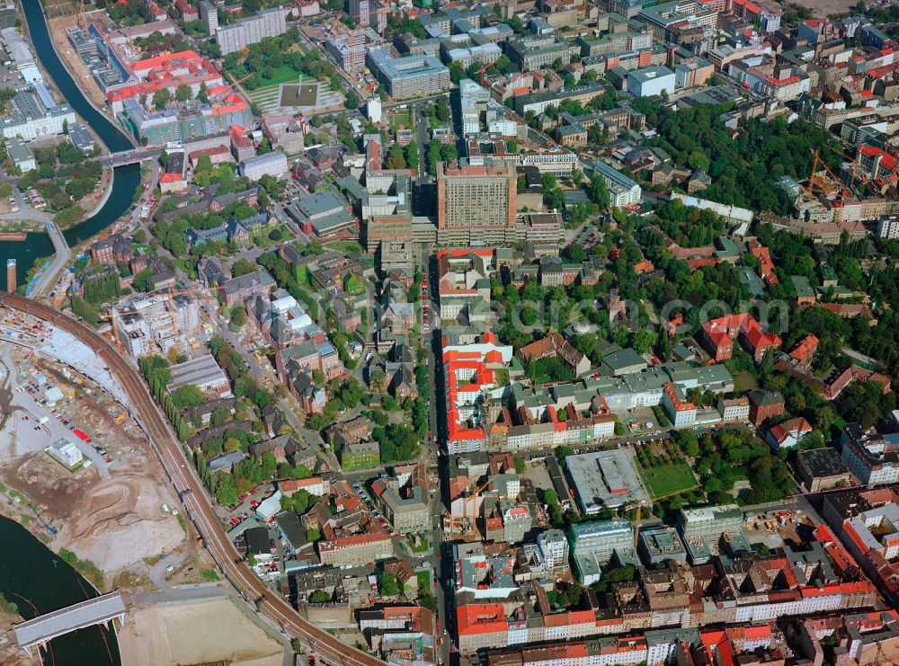 Berlin from above - High house of the bed tower at the University Hospital Charité Campus Mitte (CCM) in the district of Mitte in Berlin