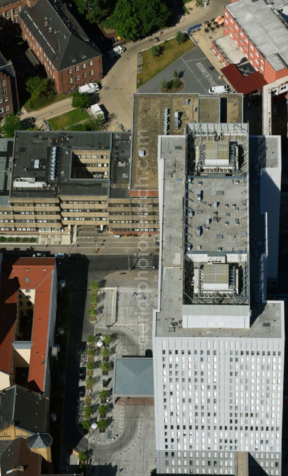 Berlin from above - High house of the bed tower at the University Hospital Charité Campus Mitte (CCM) in the district of Mitte in Berlin