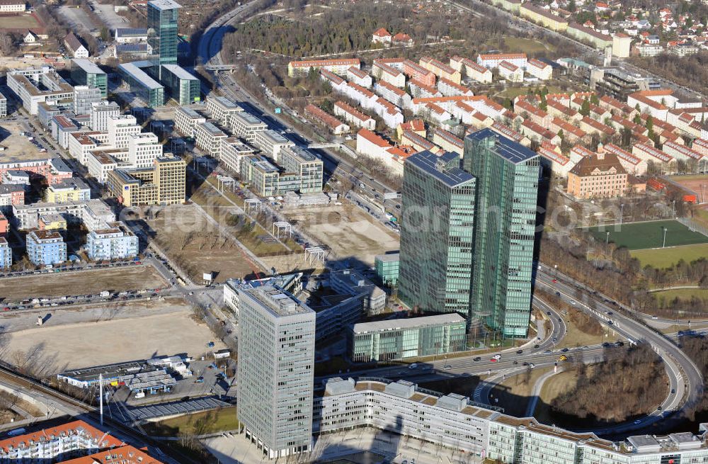 Aerial image München - „ HighLight Towers “ office building in Munich
