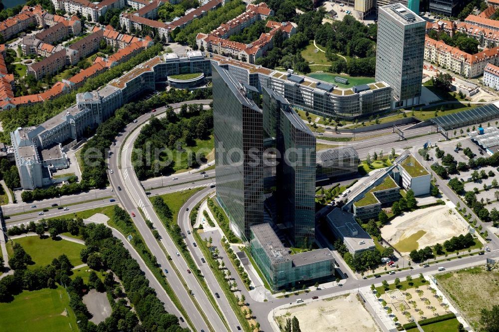 Aerial photograph München - „ HighLight Towers “ office building in Munich