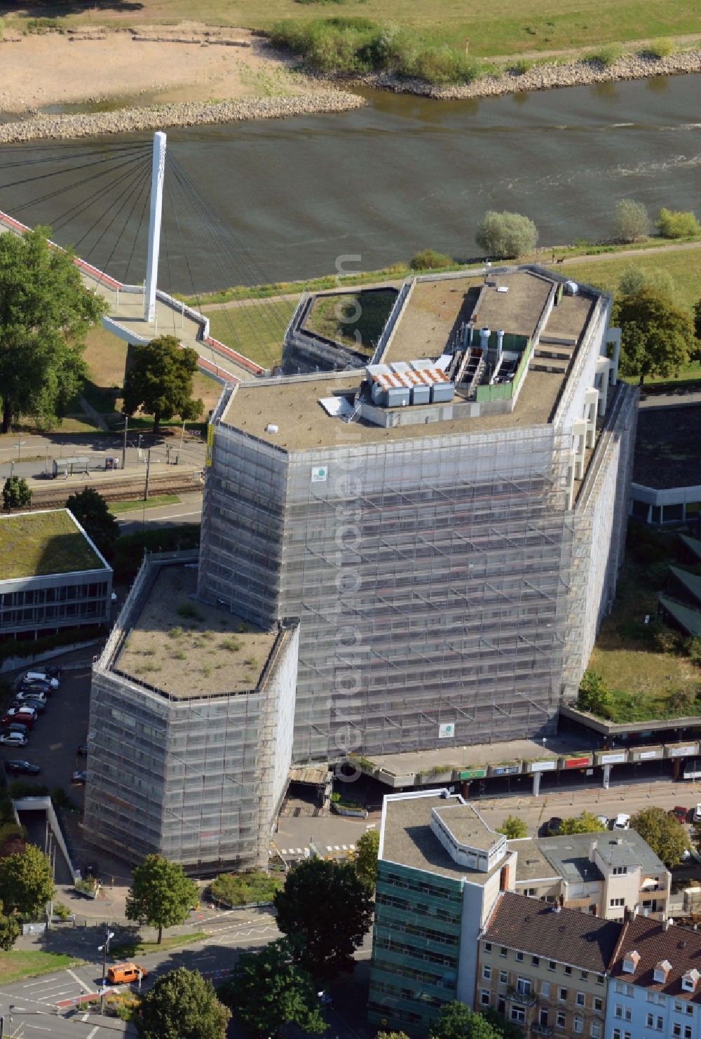 Mannheim from above - High-rise ensemble of Collini Center on Cahn-Carnier-Ufer in Mannheim in the state Baden-Wuerttemberg