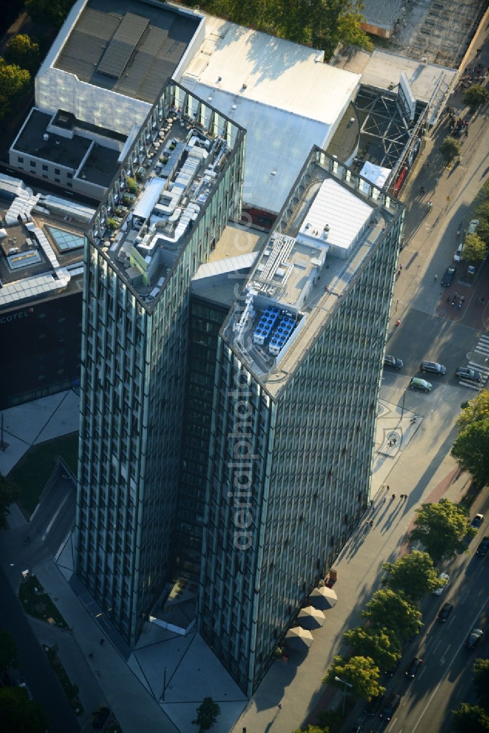 Aerial photograph Hamburg - Skyscraper - Ensemble - complex Dancing Towers on the Reeperbahn in Hamburg