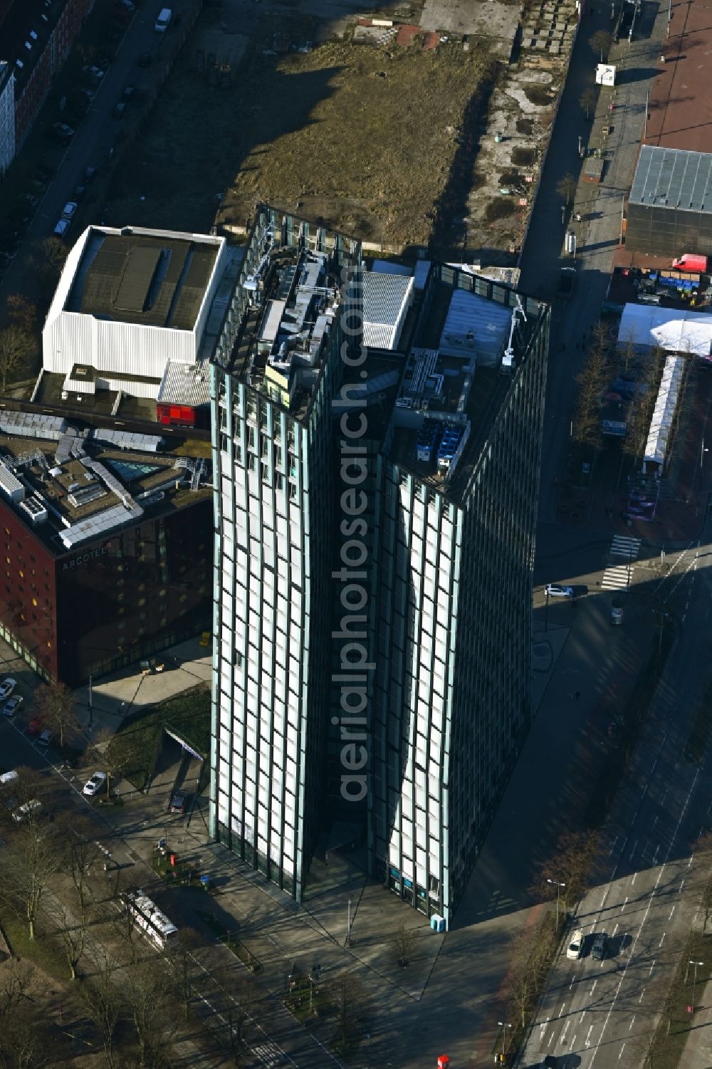 Hamburg from above - Skyscraper - Ensemble - complex Dancing Towers on the Reeperbahn in the district St. Pauli in Hamburg