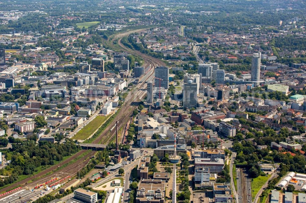 Aerial photograph Essen - High-rises and towers of the Suedviertel quarter in the city center of Essen in the state of North Rhine-Westphalia. The office buildings are located at the main station of Essen