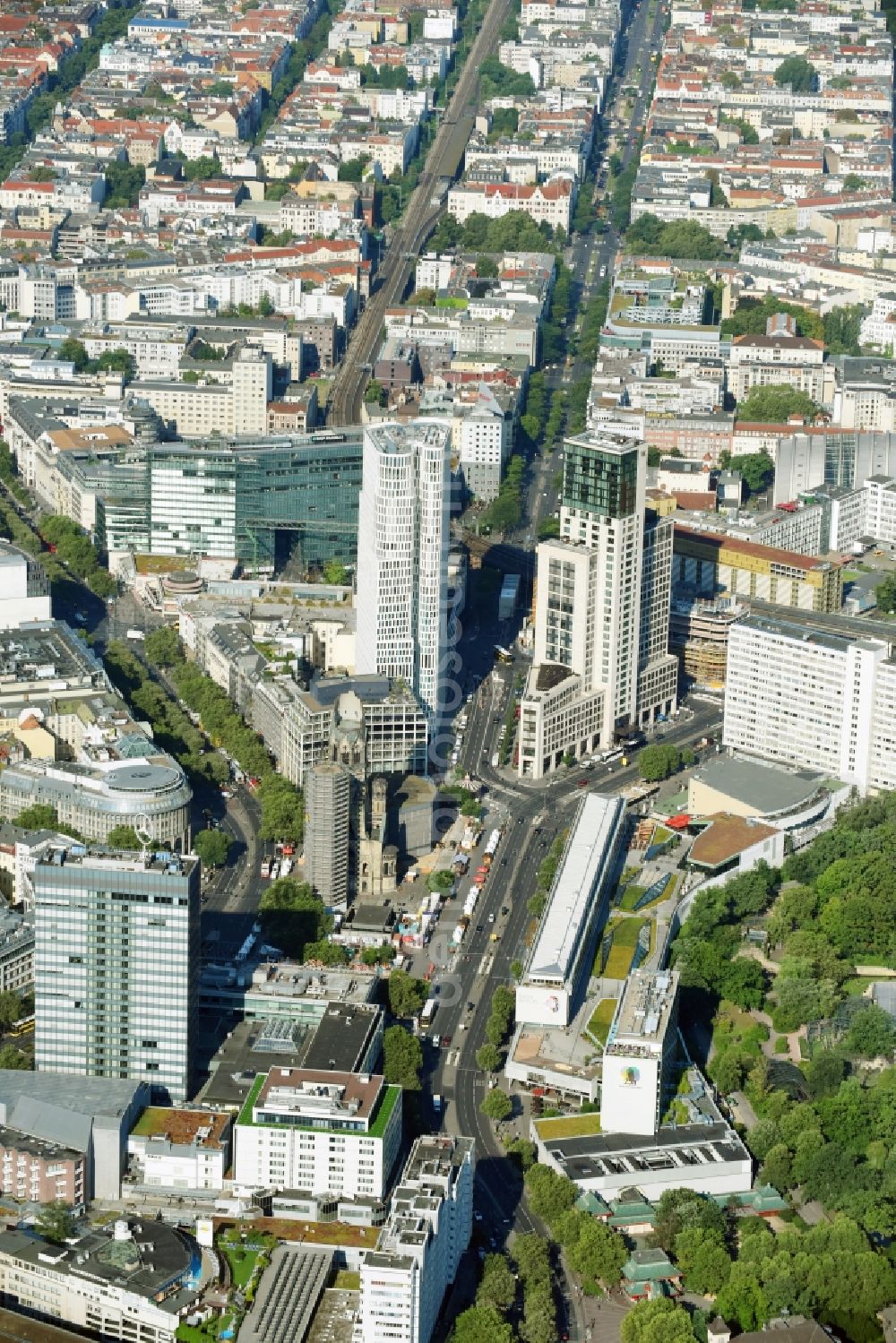 Berlin from the bird's eye view: High-rise ensemble of Zoofenster and Neubau Upper West on Joachinsthaler Strasse - Hardenbergstrasse in Ortsteil Bezirk Charlottenburg in Berlin, Germany