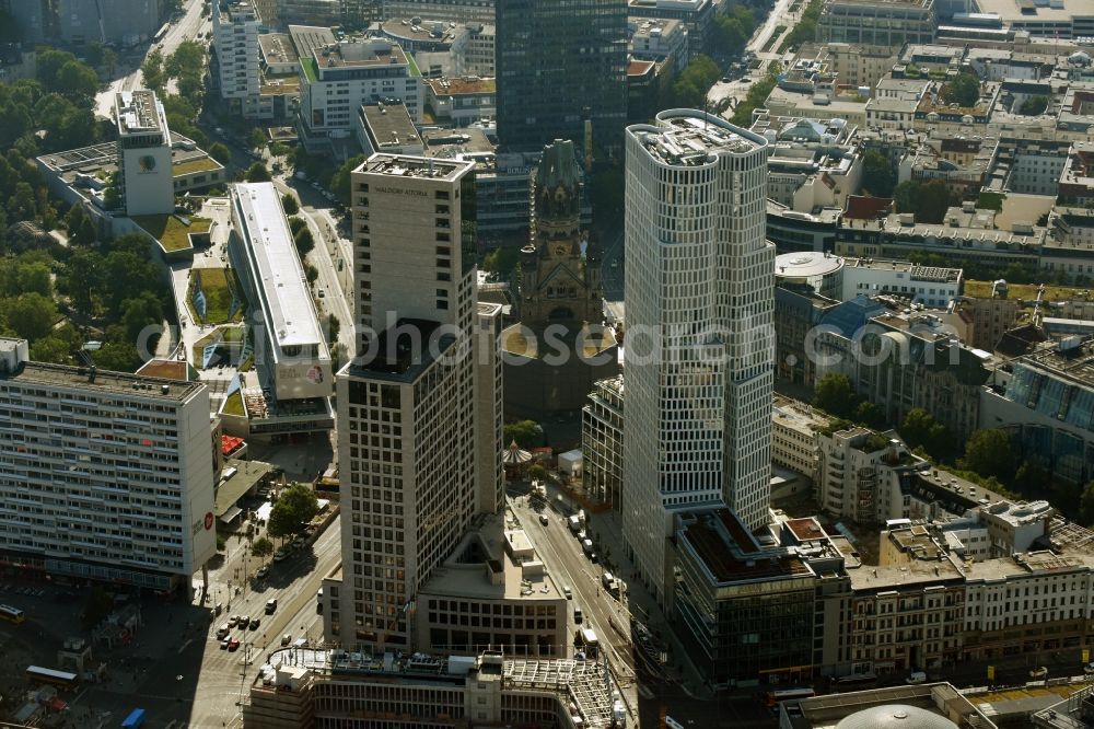 Berlin from the bird's eye view: High-rise ensemble of Zoofenster and Neubau Upper West on Joachinsthaler Strasse - Hardenbergstrasse in Ortsteil Bezirk Charlottenburg in Berlin, Germany