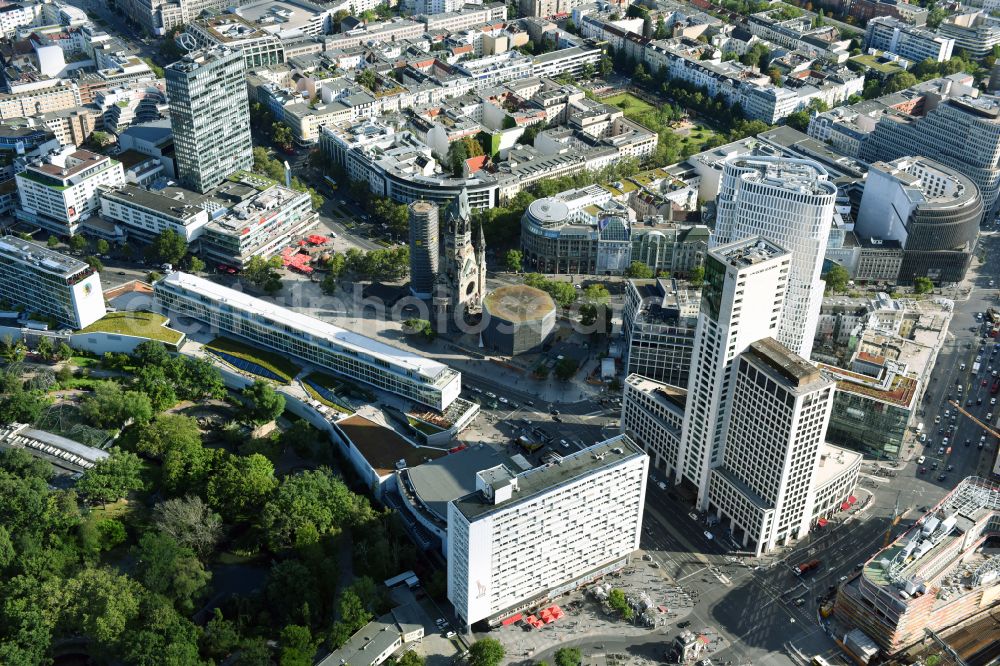 Aerial photograph Berlin - High-rise ensemble of Zoofenster and Neubau Upper West on Joachinsthaler Strasse - Hardenbergstrasse in Ortsteil Bezirk Charlottenburg in Berlin, Germany