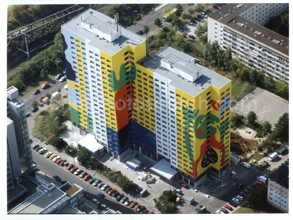 Aerial image Berlin - High-rise building in the residential area Gustavovo-Haus on Franz-Jacob-Strasse in the Lichtenberg district of Berlin, Germany