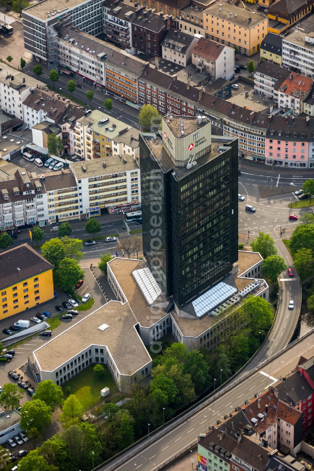 Aerial photograph Hagen - High-rise buildings Agentur fuer Arbeit on Koernerstrasse in Hagen at Ruhrgebiet in the state North Rhine-Westphalia