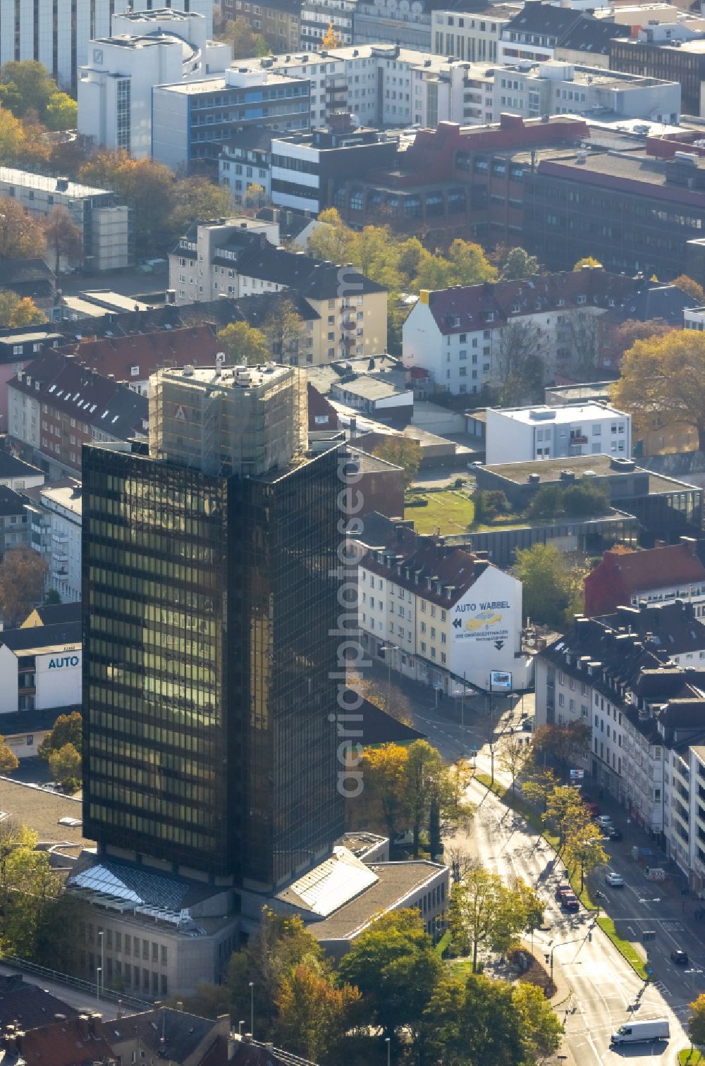 Hagen from the bird's eye view: High-rise buildings Agentur fuer Arbeit on Koernerstrasse in Hagen at Ruhrgebiet in the state North Rhine-Westphalia