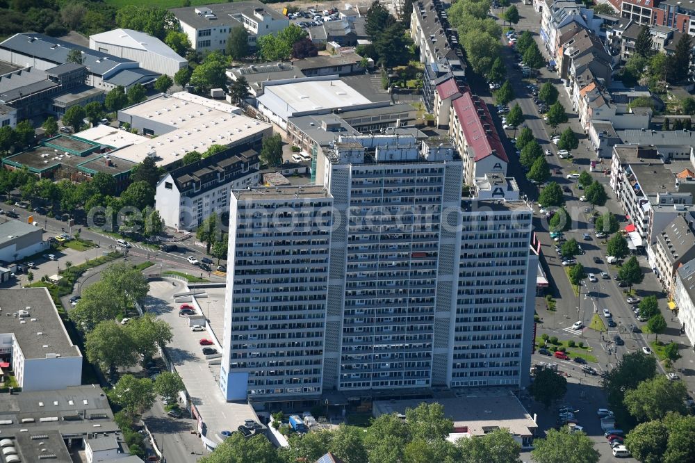 Aerial image Köln - High-rise building in the residential area Westcenter in the district Bickendorf in Cologne in the state North Rhine-Westphalia, Germany