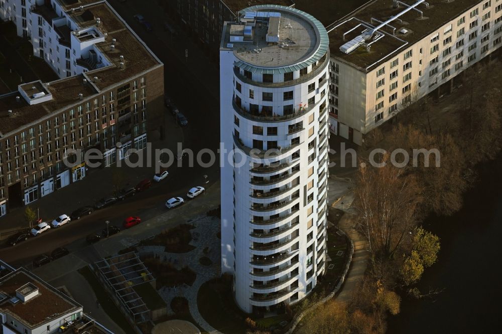 Berlin from above - High-rise building Havelperle in the residential area on Havelspitze in the district Hakenfelde in Berlin, Germany