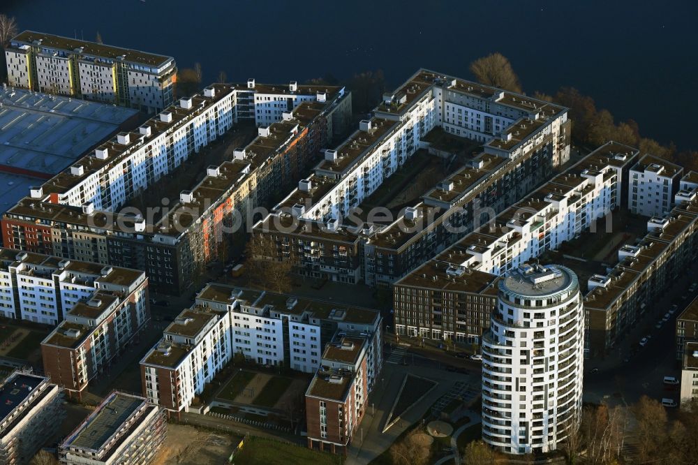 Aerial photograph Berlin - High-rise building Havelperle in the residential area on Havelspitze in the district Hakenfelde in Berlin, Germany