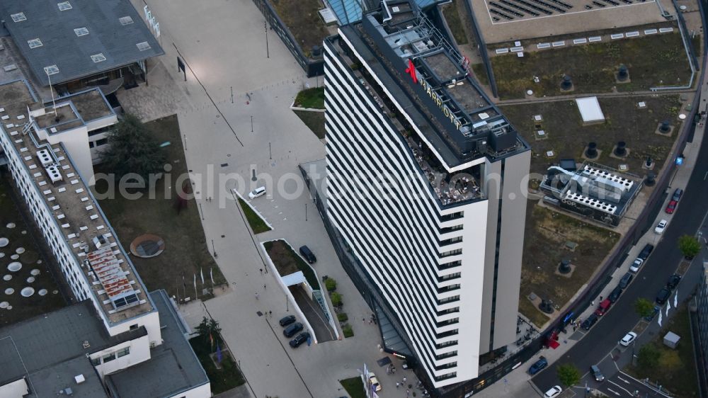 Bonn from the bird's eye view: High-rise building of the hotel complex Bonn Marriott World Conference Hotel on Platz of Vereinten Nationen in Bonn in the state North Rhine-Westphalia, Germany