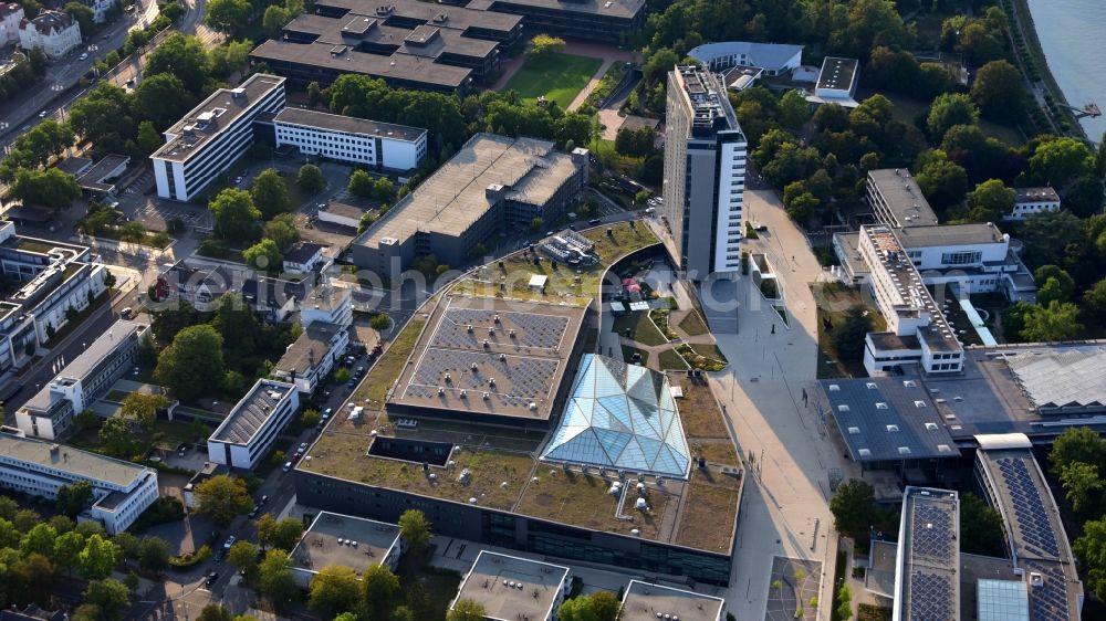 Aerial photograph Bonn - High-rise building of the hotel complex Bonn Marriott World Conference Hotel on Platz of Vereinten Nationen in Bonn in the state North Rhine-Westphalia, Germany