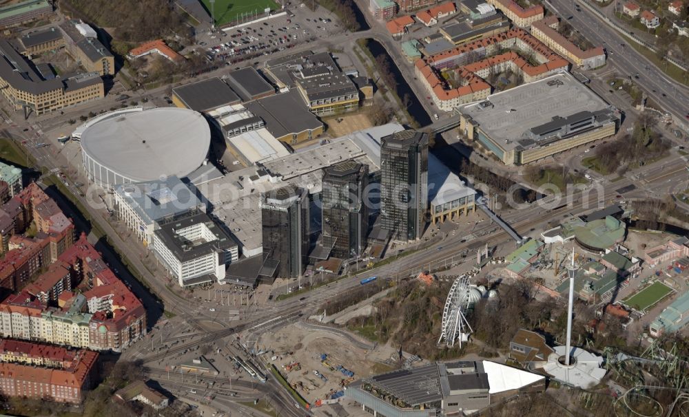 Aerial image Göteborg - High-rise building of the hotel complex Gothia Towers in Gothenburg in Vaestra Goetalands laen, Sweden