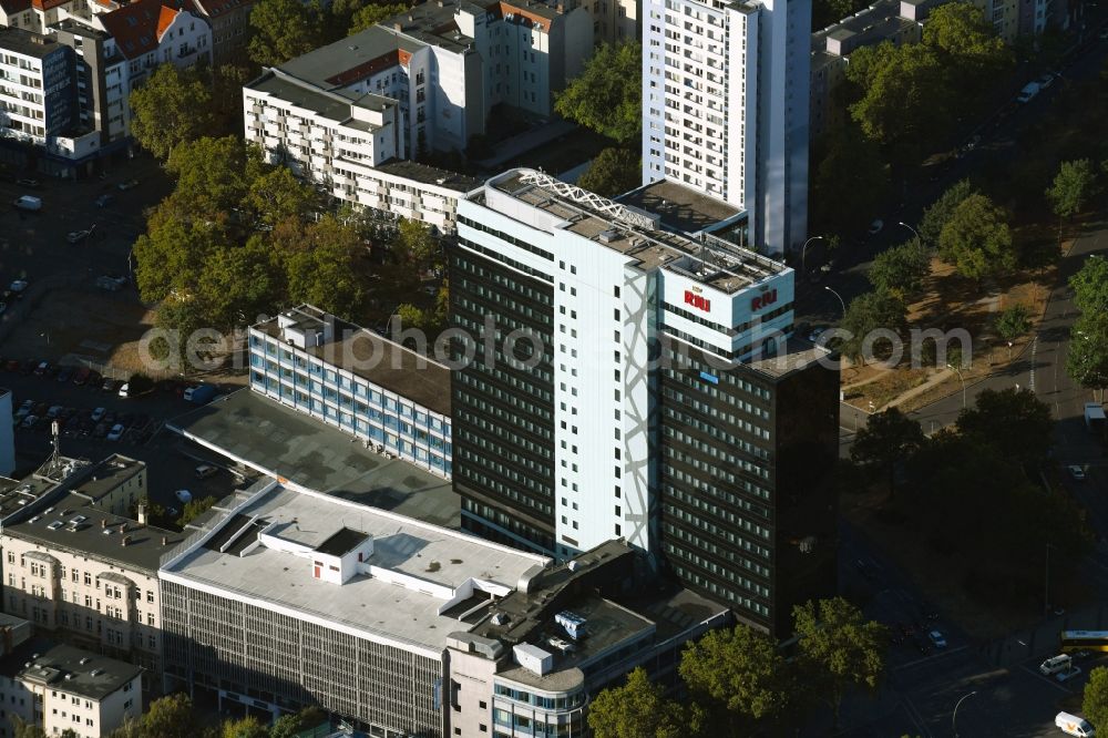 Aerial photograph Berlin - High-rise building of the hotel complex Hotel Riu Plaza Berlin an der Martin-Luther-Strasse in Berlin in Berlin, Germany