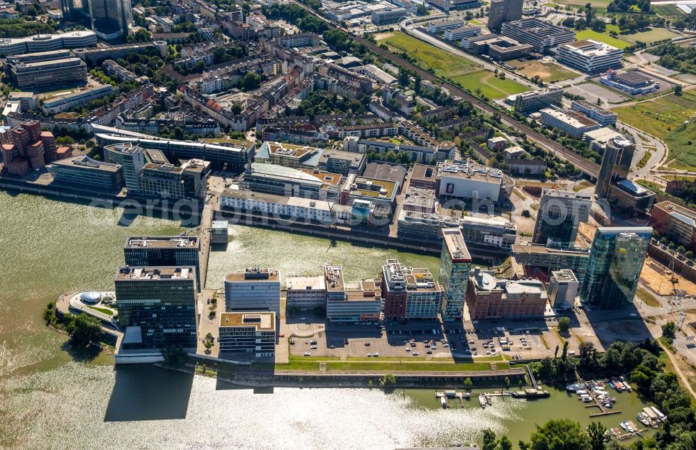 Düsseldorf from above - High-rise building of the hotel complex Hyatt Regency Dusseldorf in the Media Harbour in Dusseldorf in North Rhine-Westphalia