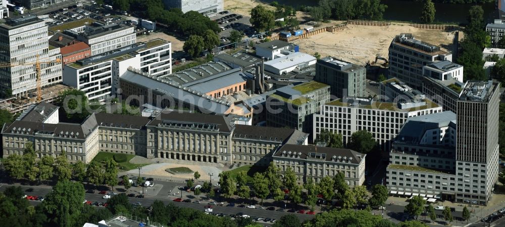 Aerial image Berlin - High-rise building of the hotel complex Novotel Berlin Am Tiergarten on Strasse des 17 Juni in Berlin