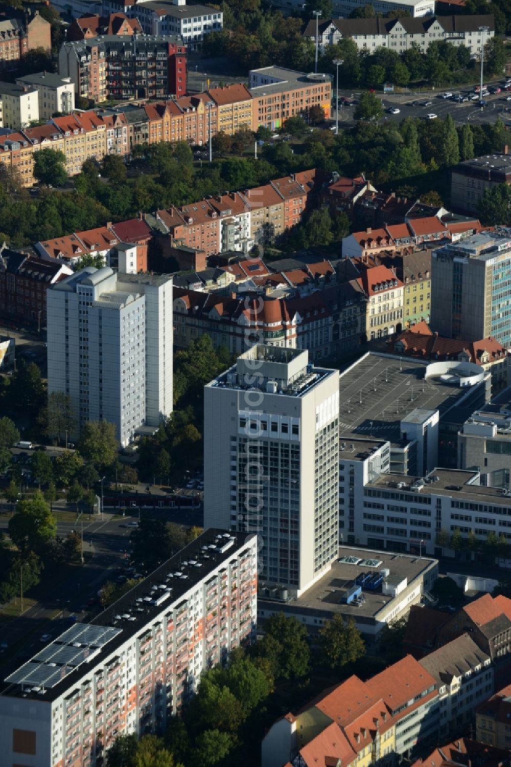 Aerial photograph Erfurt - High-rise building of the hotel complex Radisson Blu Hotel on Juri-Gagarin-Ring in Erfurt in the state Thuringia