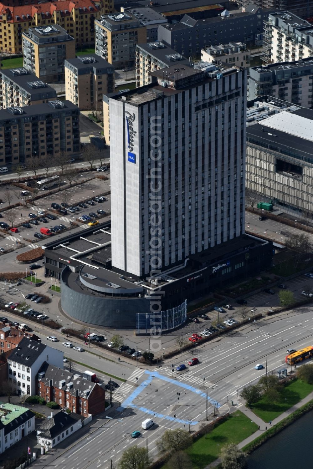 Aerial image Kopenhagen - High-rise building of the hotel complex Radisson Blu Scandinavia on Amager Blvd. in Copenhagen in Denmark