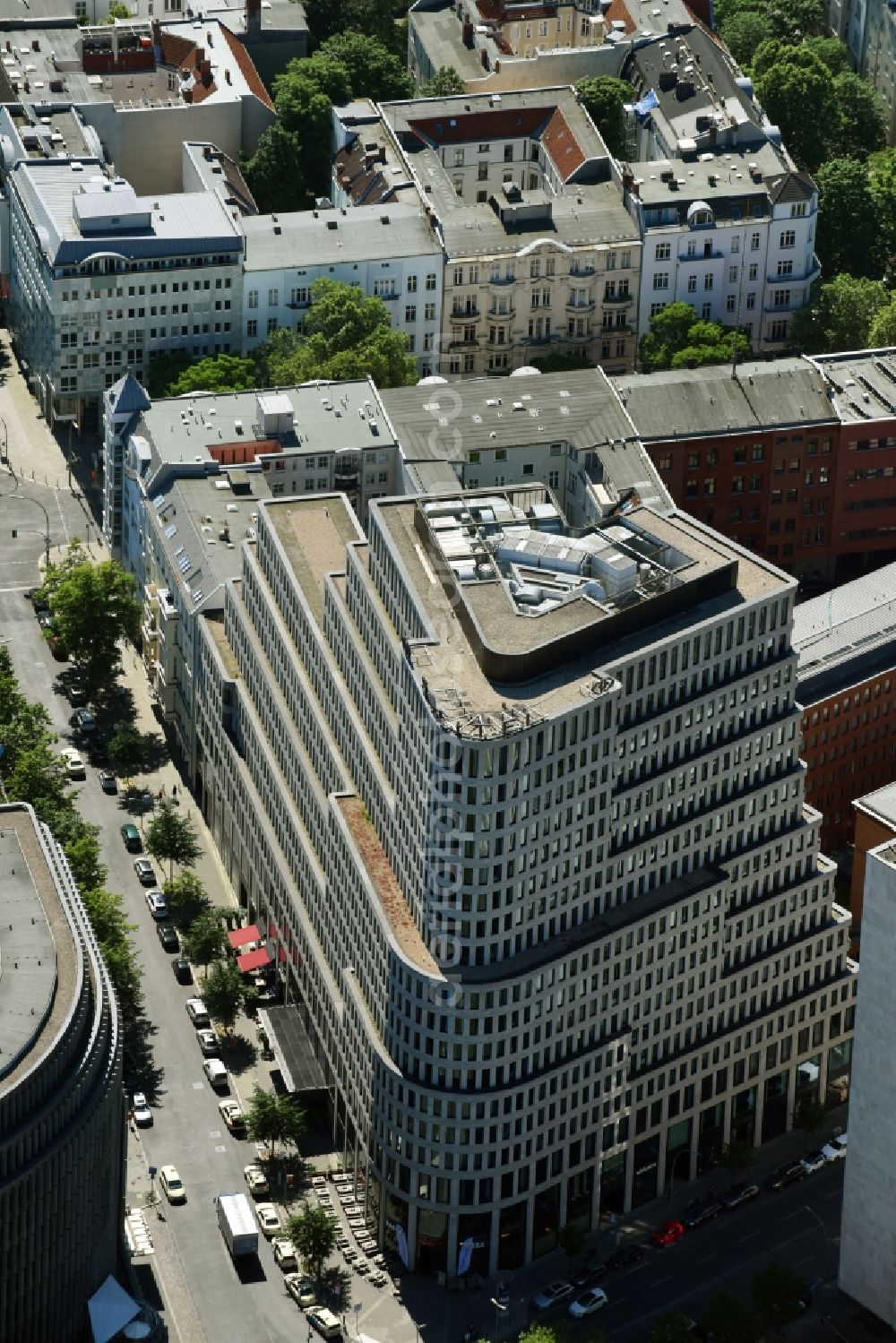 Berlin from the bird's eye view: High-rise building of the hotel complex Sofitel Berlin Kurfuerstendamm on Augsburger Strasse corner Joachimsthaler Strasse in the district Charlottenburg in Berlin, Germany