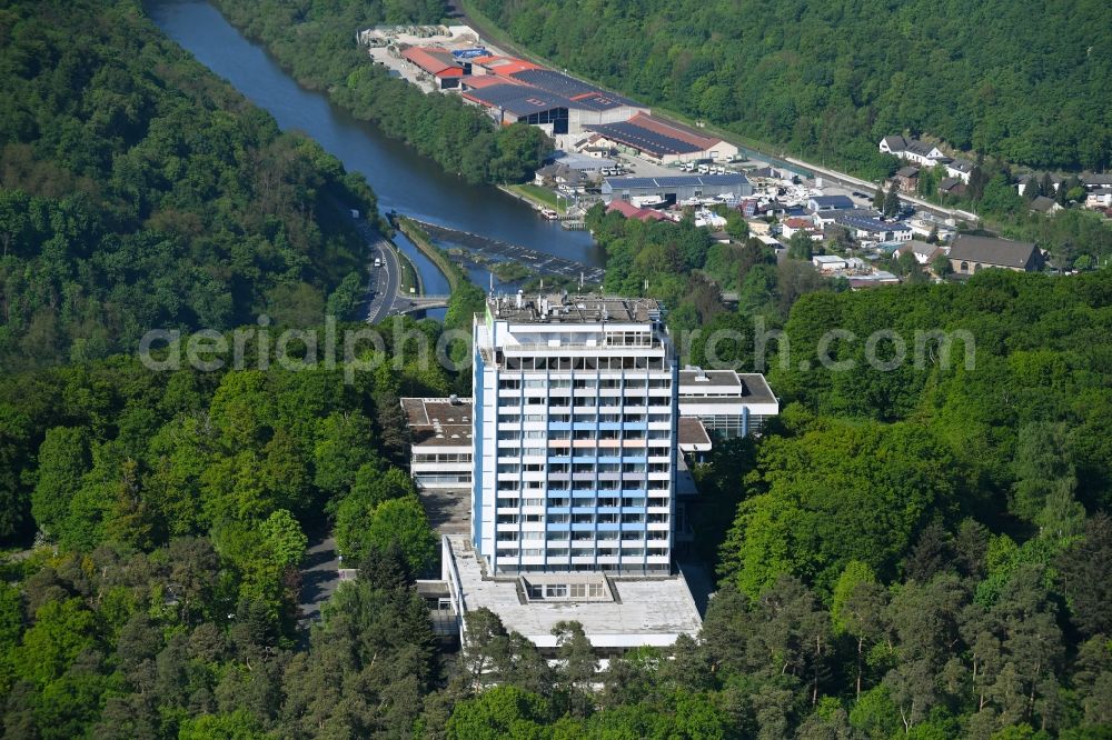 Lahnstein from above - High-rise building of the hotel complex Wyndham Garden Koblenz Zu den Thermen in Lahnstein in the state Rhineland-Palatinate, Germany