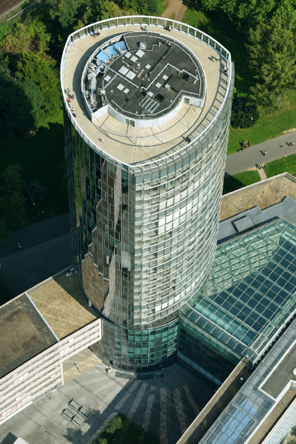 Aerial photograph Köln - High-rise buildings KoelnTriangle on Ottoplatz in Cologne in the state North Rhine-Westphalia, Germany